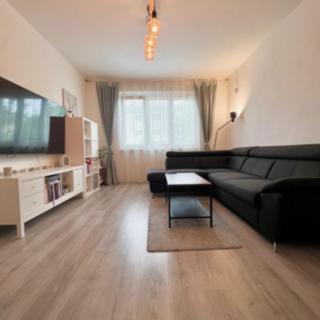 Pronájem bytu 2+1 65 m² Praha