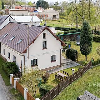 Prodej rodinného domu 145 m² Krajková Dolina