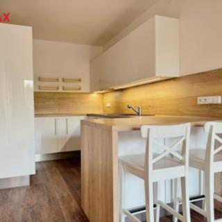 Pronájem bytu 3+kk 68 m² Praha Háje, Cyprichova