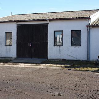 Pronájem ostatního komerčního prostoru 1 600 m² Oslov