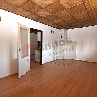 Pronájem bytu 2+1 90 m² Kunice Horní Lomnice