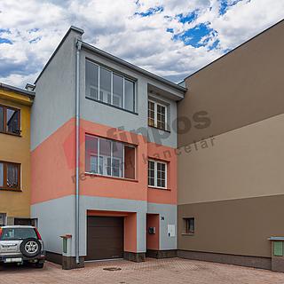 Prodej rodinného domu 149 m² Býkev