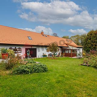 Prodej rodinného domu 150 m² Postupice