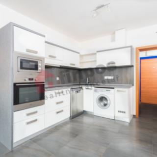 Prodej bytu 2+kk 51 m² České Budějovice 2, Husova tř.