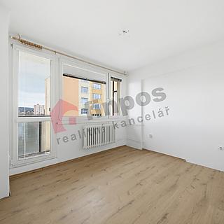Prodej bytu 3+1 66 m² Vlašim, Komenského