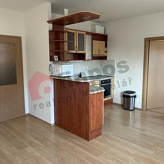 Pronájem bytu 2+kk 44 m&sup2; Praha