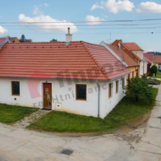 Prodej rodinného domu 135 m² Domanín