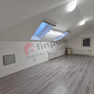 Pronájem kanceláře 50 m² Kamenice, Ringhofferovo náměstí