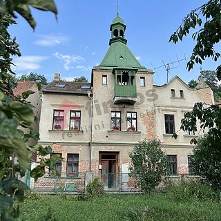 Prodej rodinného domu 258 m&sup2; Praha