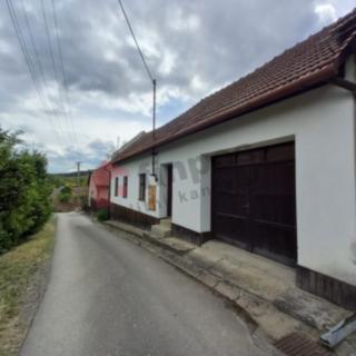 Prodej rodinného domu 102 m² Kožušice