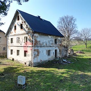 Prodej stavební parcely 1 587 m² Velké Kunětice