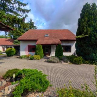 Pronájem rodinného domu 120 m² Chudeřice