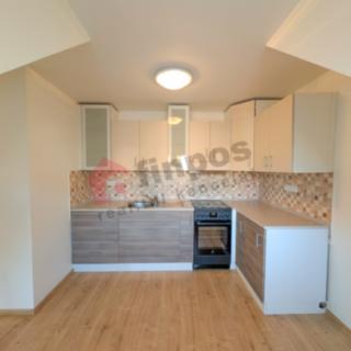 Pronájem bytu 3+kk 84 m² Praha
