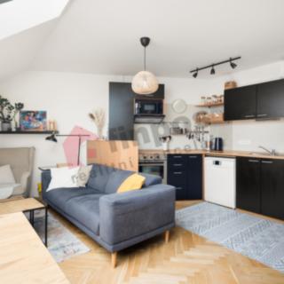 Pronájem bytu 2+kk 55 m² Praha