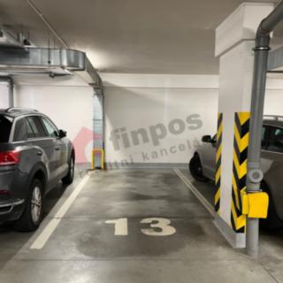 Pronájem parkovacího místa 24 m² Praha