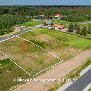 Prodej stavební parcely 1901 m² Káraný