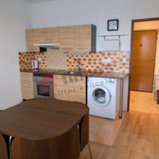 Pronájem bytu 2+kk 44 m² Praha