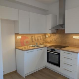Pronájem bytu 2+kk 45 m² Vlašim, Nádražní