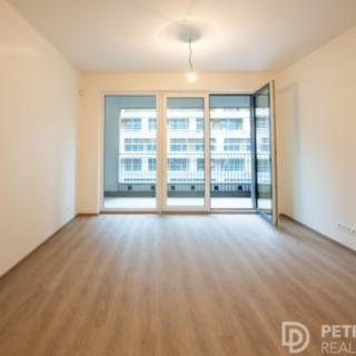 Pronájem bytu 1+kk, garsoniery 33 m² Praha
