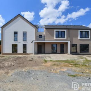 Prodej rodinného domu 134 m² Praha Pitkovice, Žampiónová
