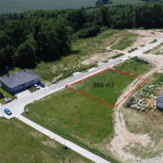 Prodej stavební parcely 986 m² Hosín