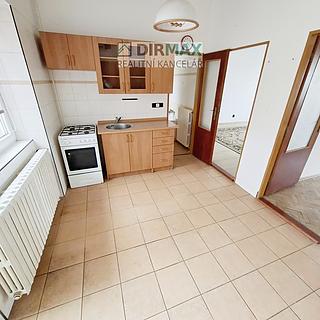 Pronájem bytu 2+1 58 m² Plzeň Jižní Předměstí, Kardinála Berana