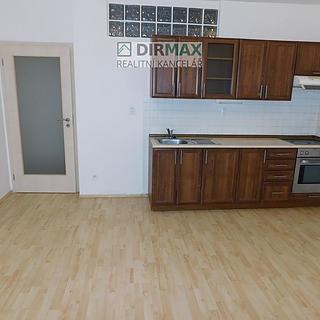 Pronájem bytu 1+1 43 m&sup2; Plzeň