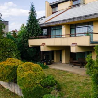 Prodej rodinného domu, 260m²