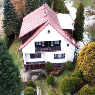 Prodej rodinného domu, 180m&sup2;