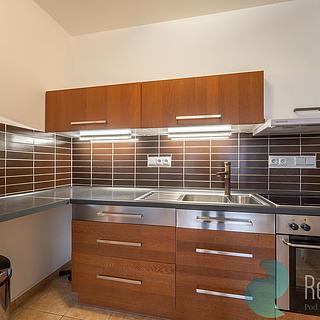 Pronájem bytu 2+kk 48 m² Úvaly