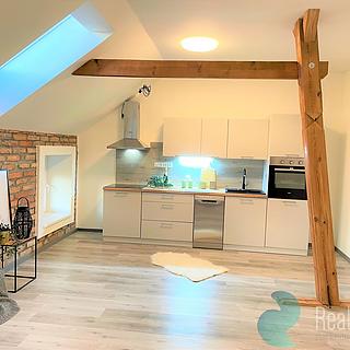 Pronájem bytu 3+1 70 m² Borovany