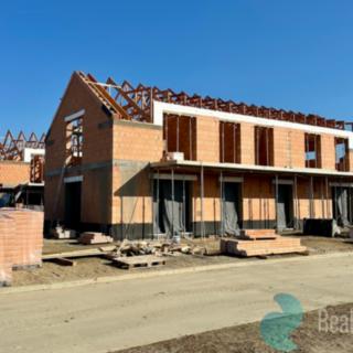 Prodej bytu 4+kk 98 m² Vráto