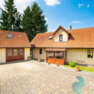 Prodej rodinného domu 103 m² Hradce