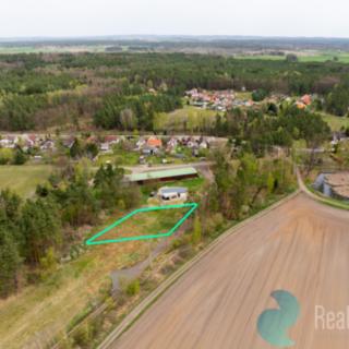 Prodej stavební parcely 997 m² Vlkov