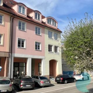 Pronájem bytu 3+kk 71 m² Hluboká nad Vltavou