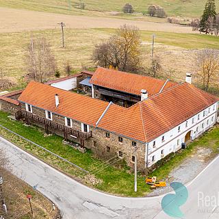 Prodej Ostatních komerčních prostor 350 m&sup2; Malšín