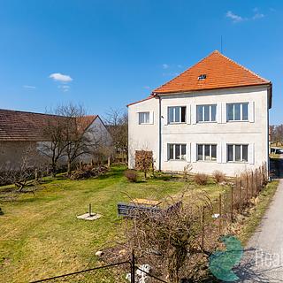 Prodej rodinného domu 330 m&sup2; Kaplice