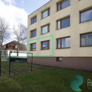 Prodej bytu 2+kk 40 m² Benešov, Konopišťská