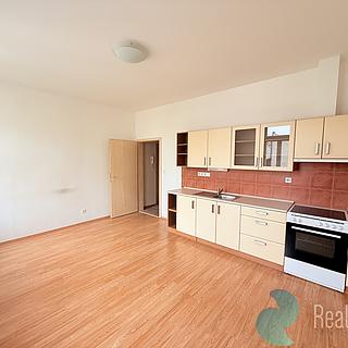 Pronájem bytu 1+kk, garsoniery 26 m&sup2; České Budějovice
