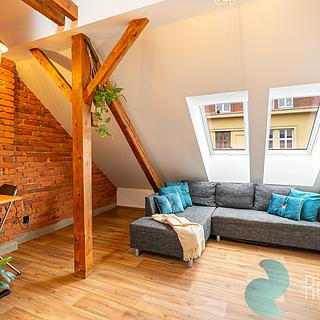 Prodej rodinného domu 212 m&sup2; České Budějovice