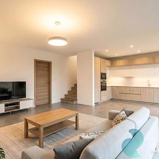 Prodej rodinného domu 142 m² Rudolfov, Krátká