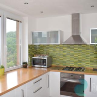 Pronájem bytu 3+1 73 m² Český Krumlov Plešivec, Sídliště Plešivec