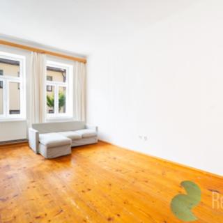 Prodej bytu 3+1 72 m² České Budějovice 3, Skuherského