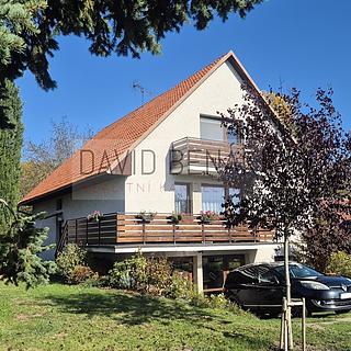Pronájem bytu 3+kk 66 m² Hradec Králové