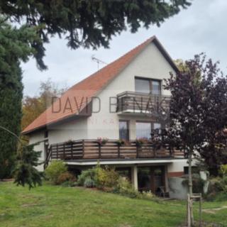 Pronájem bytu 3+kk 66 m² Hradec Králové