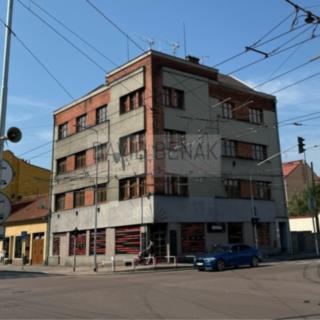 Pronájem obchodu 120 m² Pardubice Zelené Předměstí, Jana Palacha