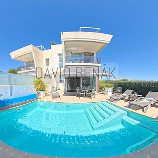 Prodej vily, 166m&sup2;