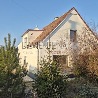 Pronájem bytu 2+1 42 m&sup2; Hradec Králové