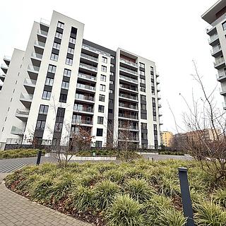 Pronájem bytu 1+kk a garsoniéry 40 m² Praha Hrdlořezy, V třešňovce