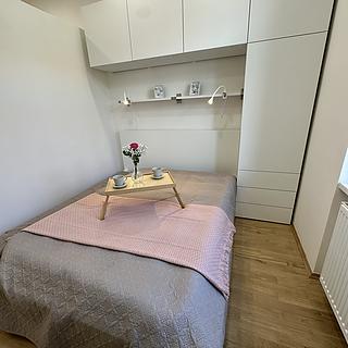Pronájem bytu 1+1 35 m² Praha Libeň, Kovářská